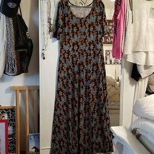 LulaRoe maxi dress.